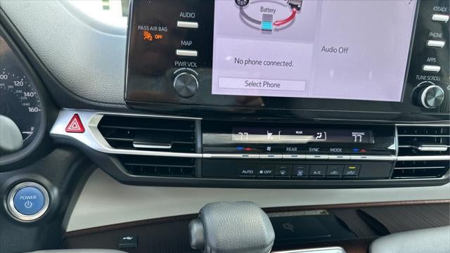 2024 Toyota Sienna LE 8-Passenger