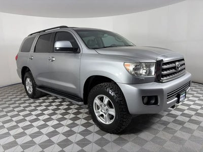 2010 Toyota Sequoia 4X4 SR5 4DR SUV (5.7L V8 Ffv)