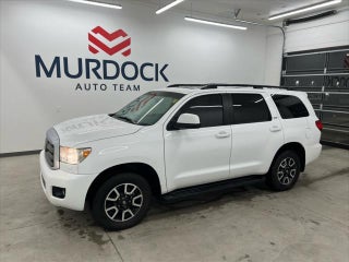 2016 Toyota Sequoia with Super White Exterior