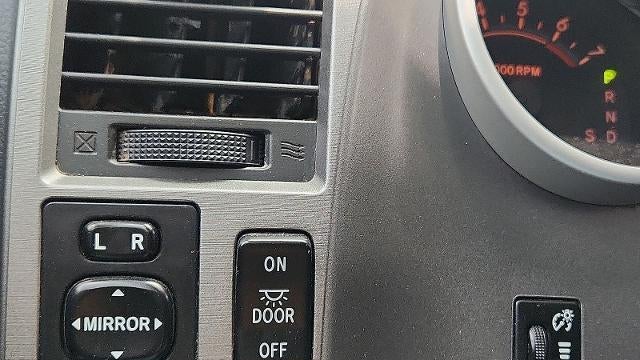 2017 Toyota Sequoia SR5