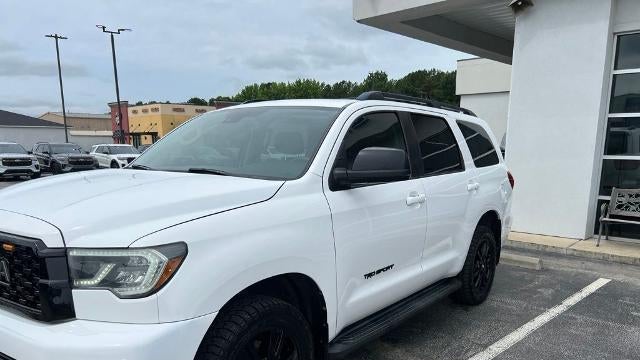 2019 Toyota Sequoia SR5