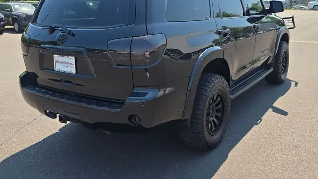 2018 Toyota Sequoia TRD Sport