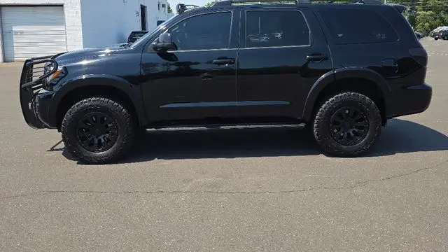 2018 Toyota Sequoia TRD Sport