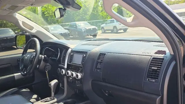 2018 Toyota Sequoia TRD Sport