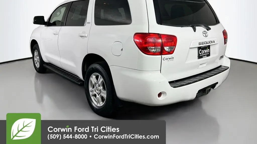 2017 Toyota Sequoia SR5