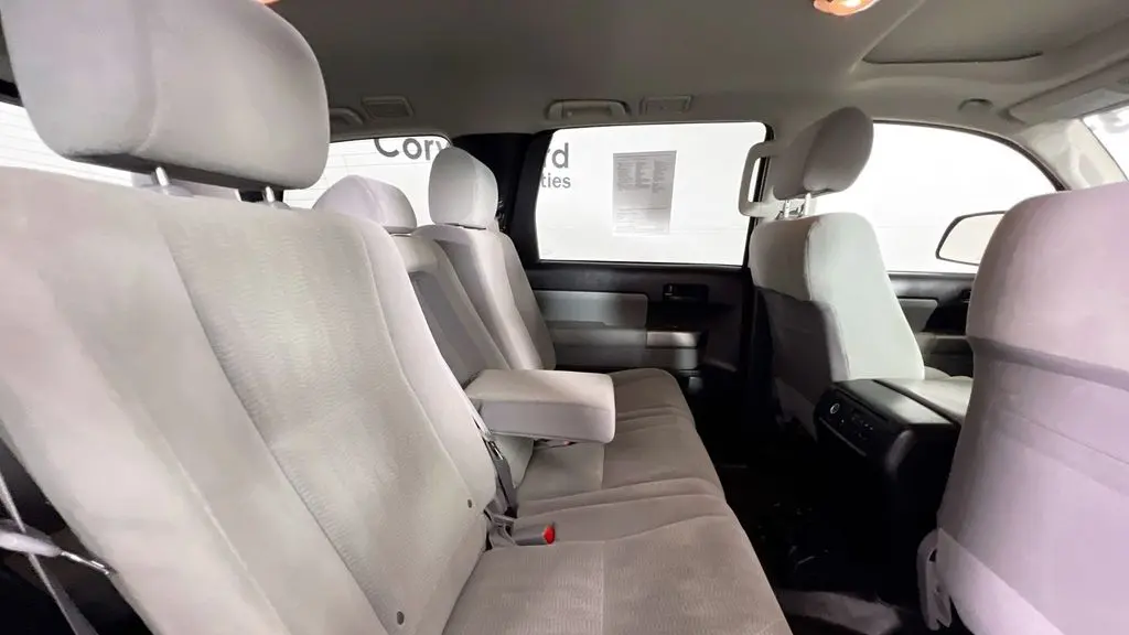 2017 Toyota Sequoia SR5
