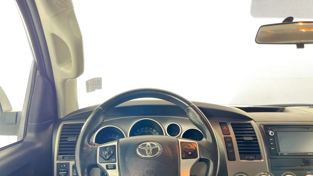 2017 Toyota Sequoia SR5
