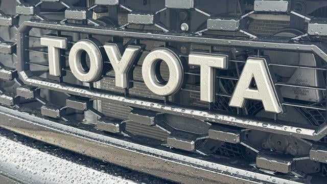 2020 Toyota Sequoia SR5