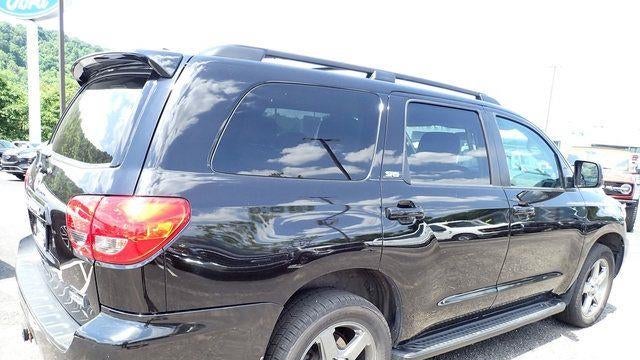 2015 Toyota Sequoia SR5