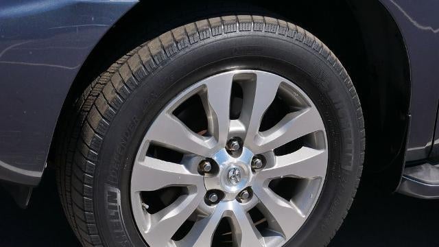2008 Toyota Sequoia SR5