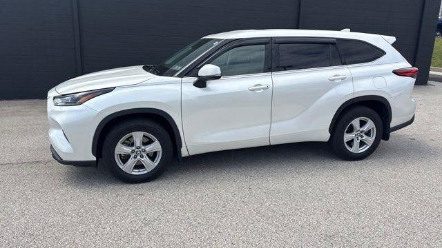 2021 Toyota Highlander LE
