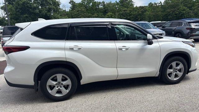 2021 Toyota Highlander LE