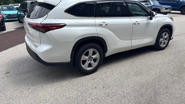 2021 Toyota Highlander LE
