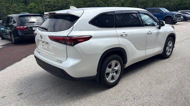 2021 Toyota Highlander LE