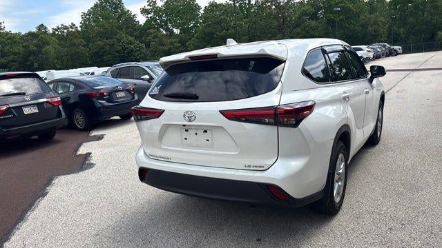 2021 Toyota Highlander LE