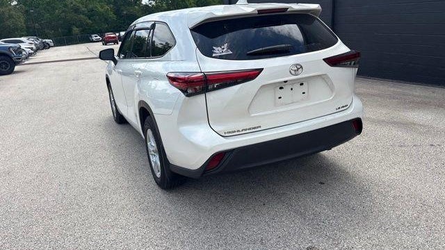 2021 Toyota Highlander LE