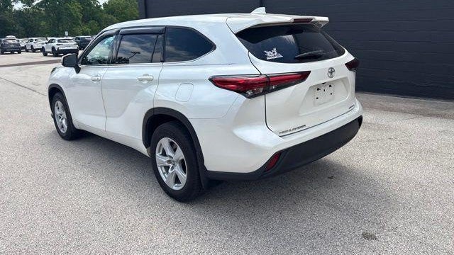 2021 Toyota Highlander LE
