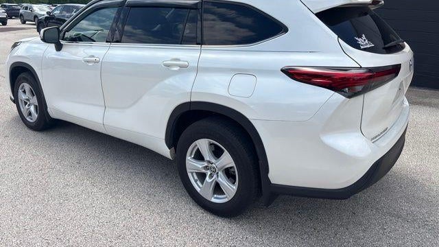 2021 Toyota Highlander LE