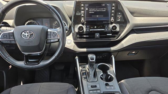 2021 Toyota Highlander LE