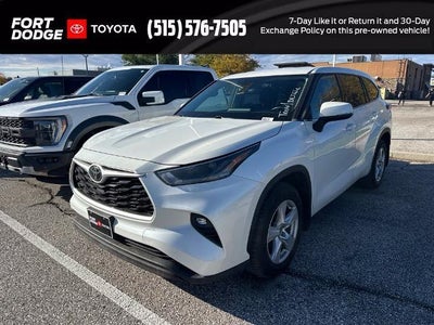 2021 Toyota Highlander AWD LE 4DR SUV
