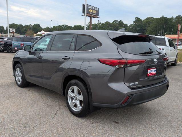 2021 Toyota Highlander - $25,468