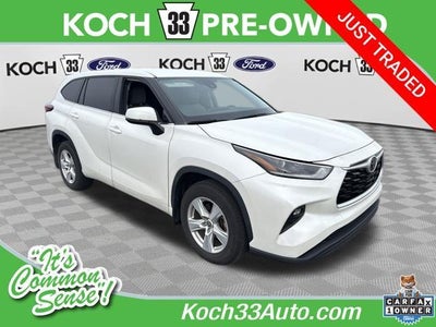 Photo of a 2021 Toyota Highlander AWD LE 4DR SUV for sale