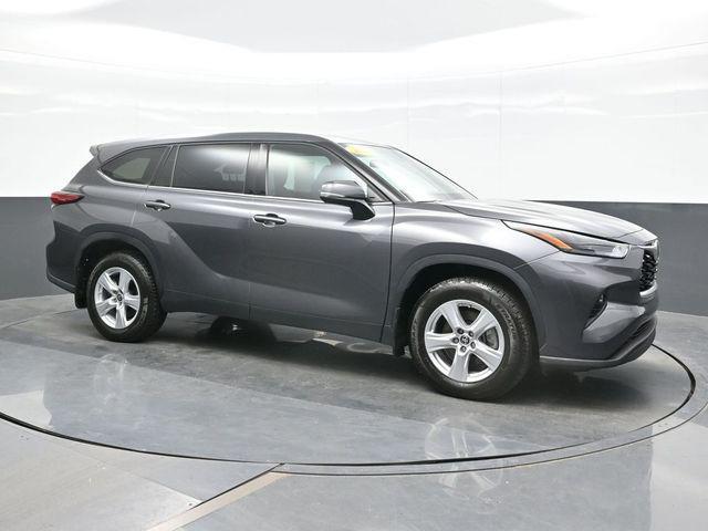 2022 Toyota Highlander - $29,905