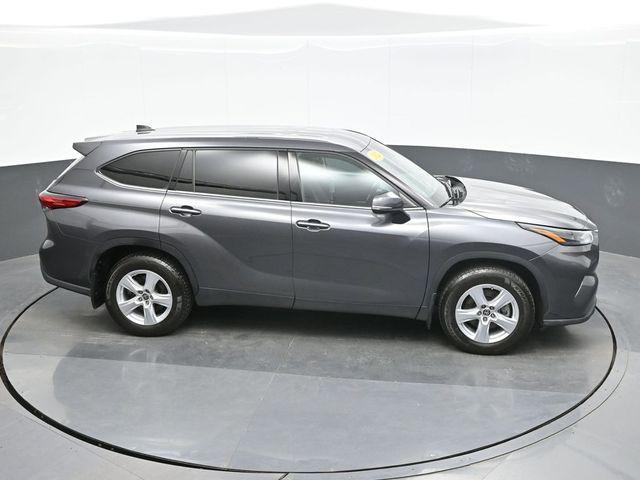 2022 Toyota Highlander - $29,905