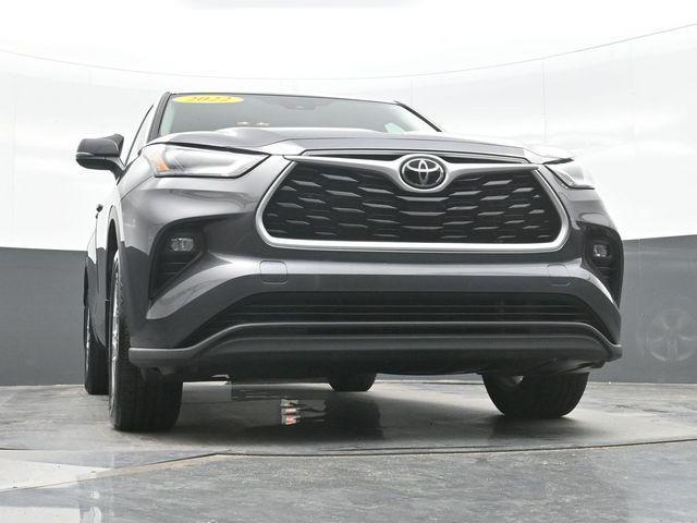2022 Toyota Highlander - $29,905