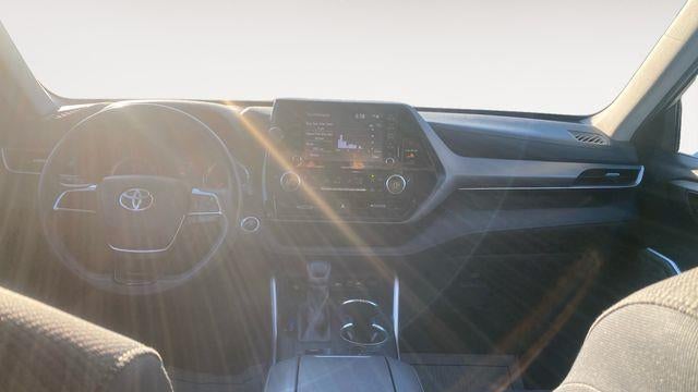 2020 Toyota Highlander LE