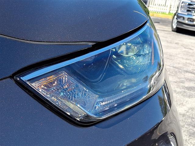 2021 Toyota Highlander - $28,495