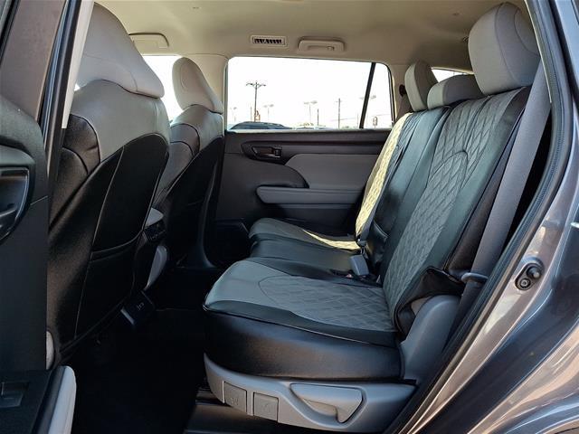 2021 Toyota Highlander - $28,495