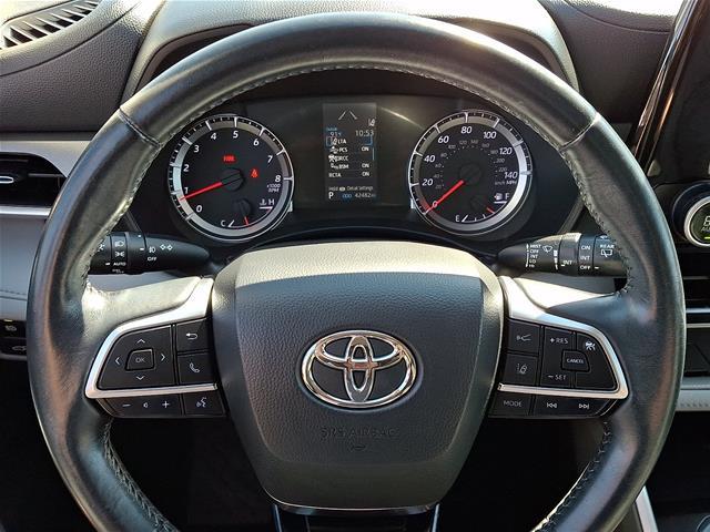 2021 Toyota Highlander - $28,495