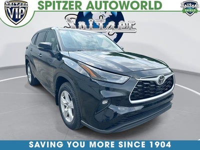 2022 Toyota Highlander AWD LE 4DR SUV