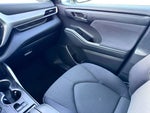 2022 Highlander Thumbnail 29
