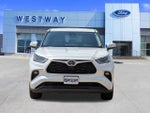 2022 Highlander Thumbnail 8