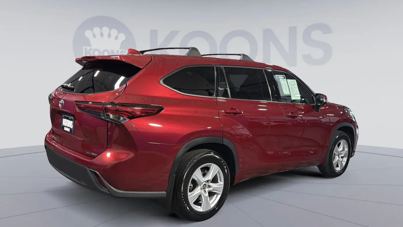 2020 Toyota Highlander LE