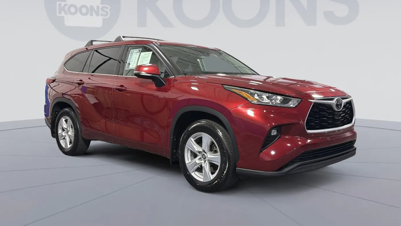 2020 Toyota Highlander LE