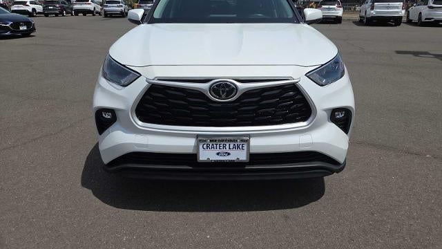 2022 Toyota Highlander LE