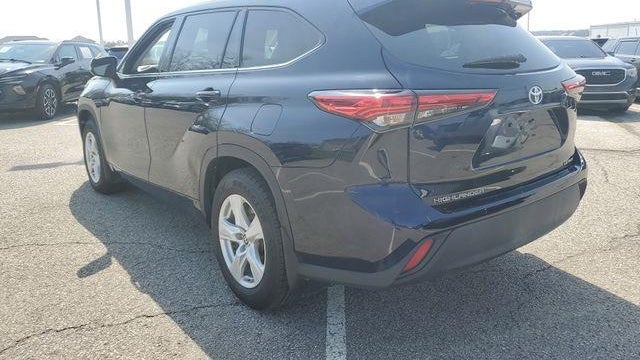 2021 Toyota Highlander LE