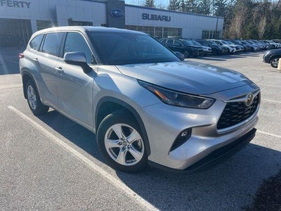 2022 Toyota Highlander AWD LE 4DR SUV