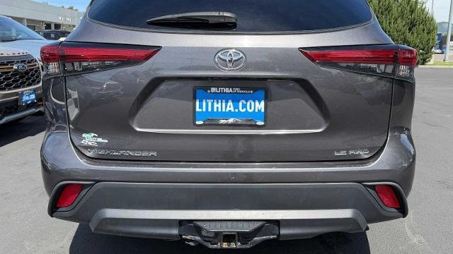 2021 Toyota Highlander LE
