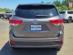 2019 Highlander Thumbnail 4