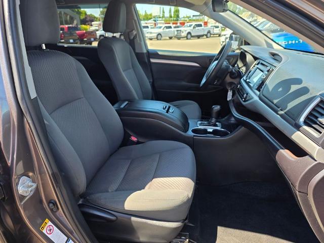 2019 Toyota Highlander - $19,999