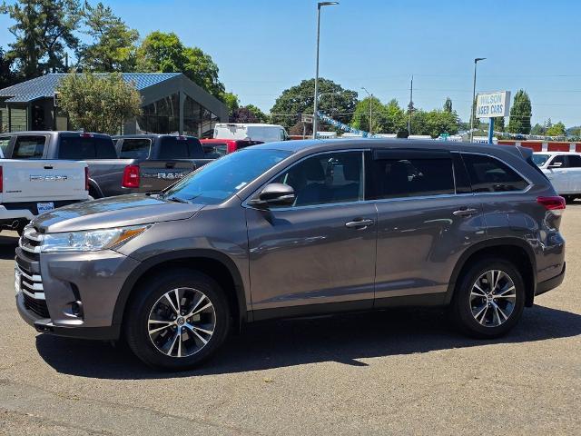 2019 Toyota Highlander - $19,999