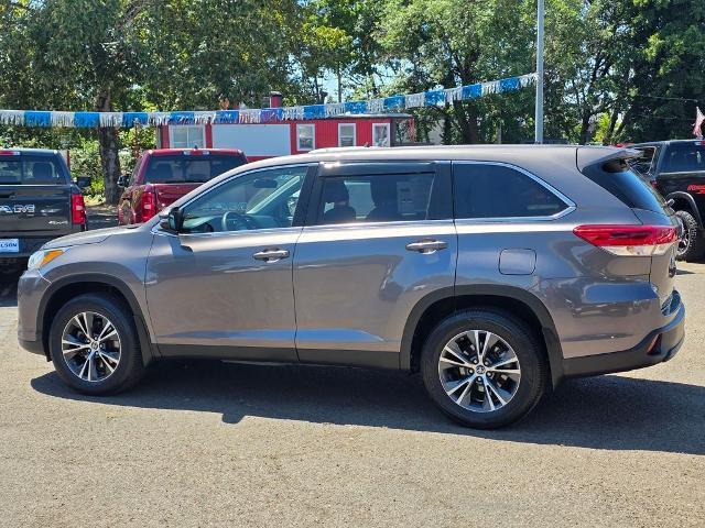 2019 Toyota Highlander - $19,999
