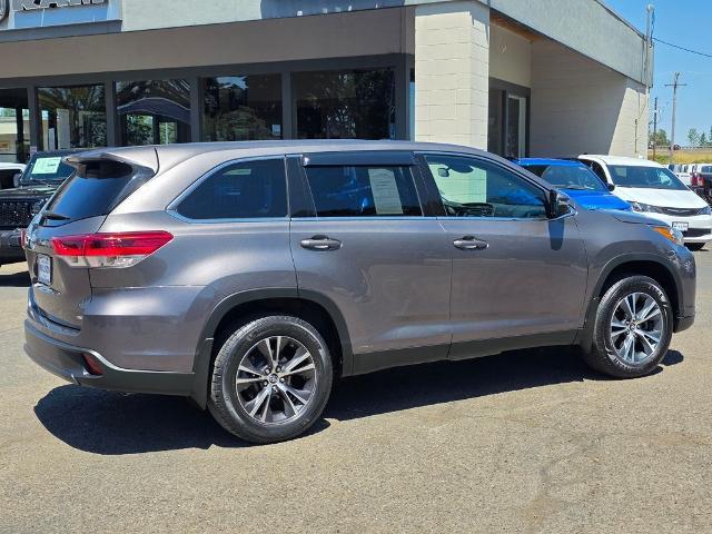 2019 Toyota Highlander - $19,999