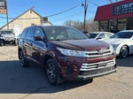 2019 Highlander Thumbnail 3