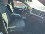2019 Highlander Thumbnail 27