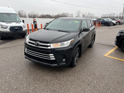 Photo of a 2018 Toyota Highlander AWD LE 4DR SUV for sale